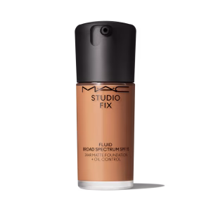 TUDIO FIX FLUID SPF 15 24HR MATTE FOUNDATION + OIL CONTROL